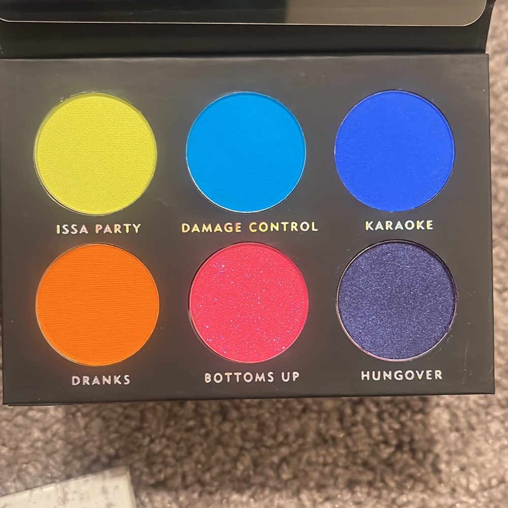 Laura Lee pallet - Picture 3 of 4